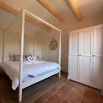 Fantastic Pool 900m To The Beach; With Extravagant Big Garden *