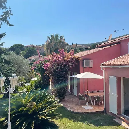 Fantastic Pool 900m To The Beach; With Extravagant Big Garden Vila *